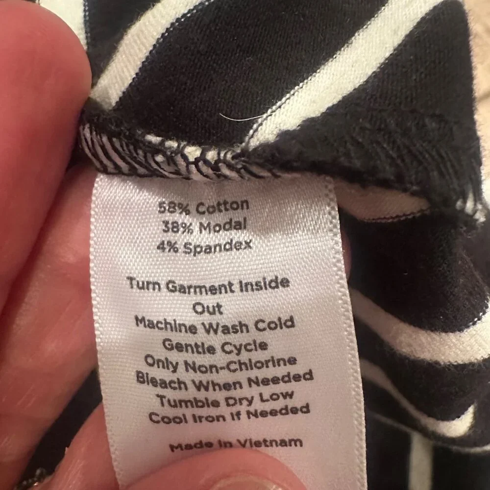 TALBOTS WOMENS BLACK AND WHITE STRIPE SKIRT XS